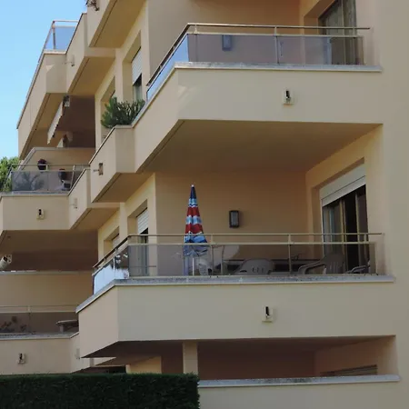 Platja D'aro - *